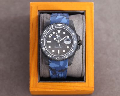 ROLEX GMT-Master II Replica with Rubber Strap 2836 Movement Carbon Fiber Case Black Dial Watch with Date Window